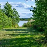 וילה Lakeside רין